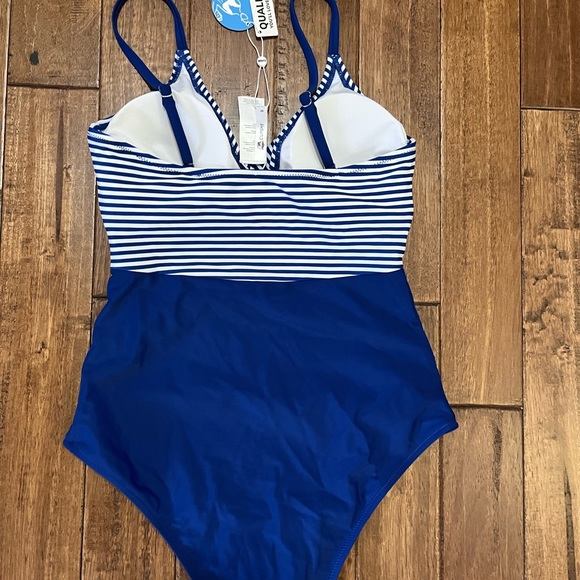 NWT Cupshe Blue Swimsuit Size Medium - Picture 3 of 4